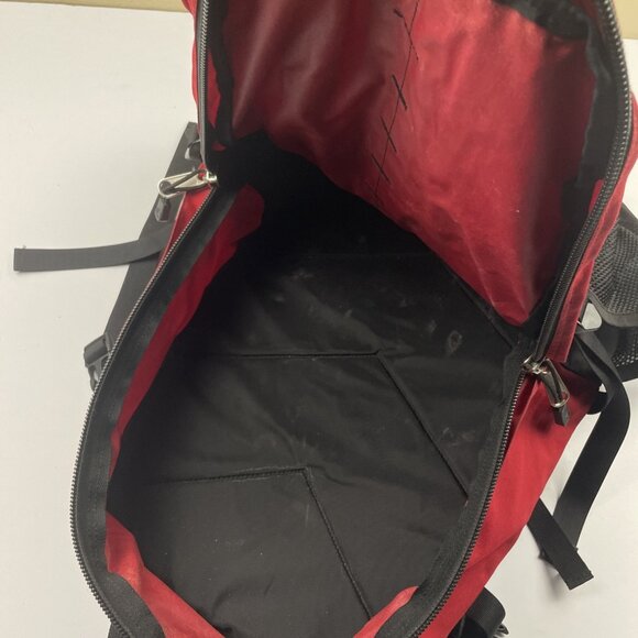 Vintage The North Face Backpack Hike Travel School Padded Waist Chest Clip Red - Picture 10 of 14